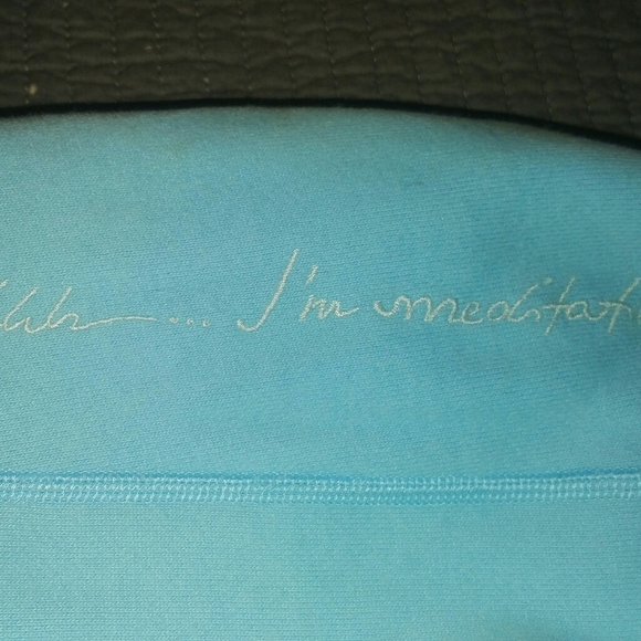 Lululemon Scuba Hoodie - Picture 3 of 6